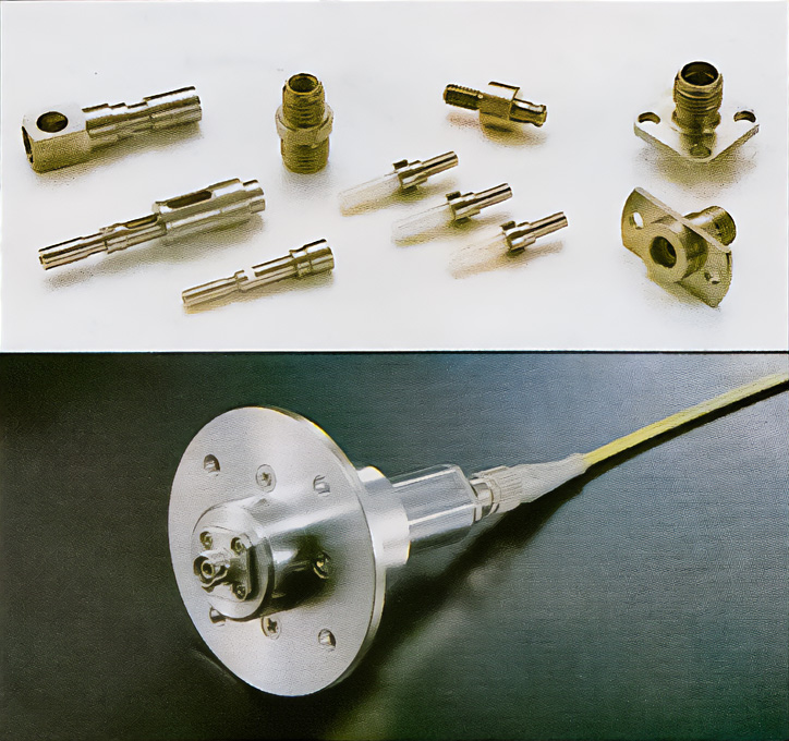 光ファイバーコネクター